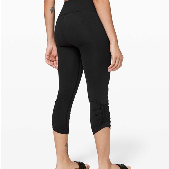 Lululemon Ebb To Street Crop 21" - Picture 8 of 8